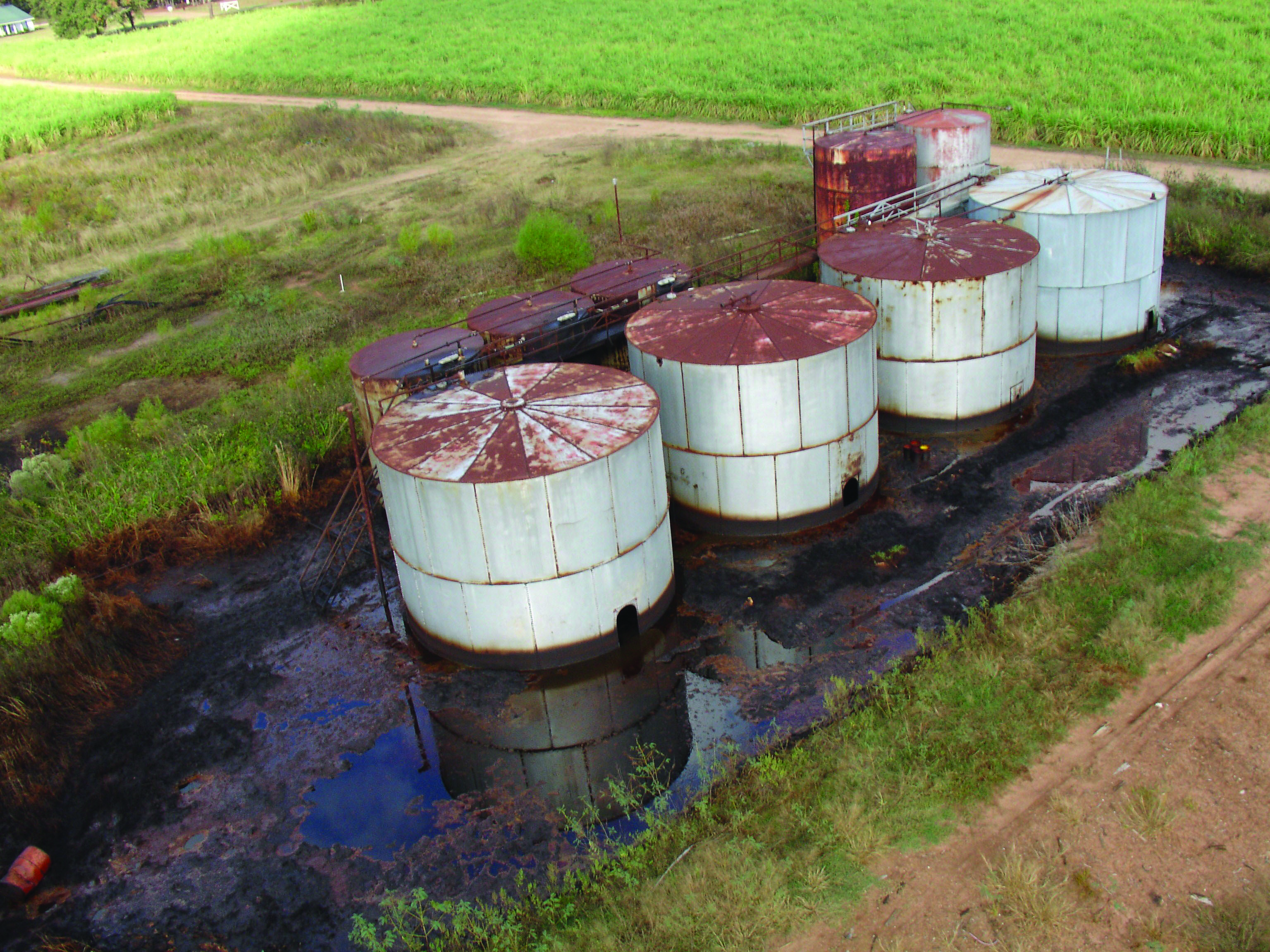 leaking above ground oil storage tanks